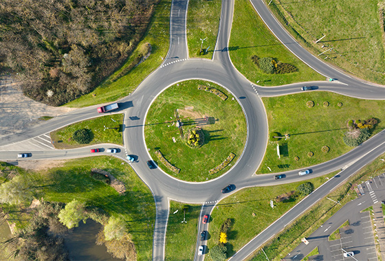 Pilotaktion in Görlitz: Netzwerkarbeit in Gemeinden sichert Nahversorgung und Mobilität