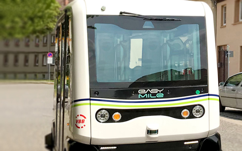 Premiere: Autonom fahrender Bus in Brandenburg nimmt Betrieb auf